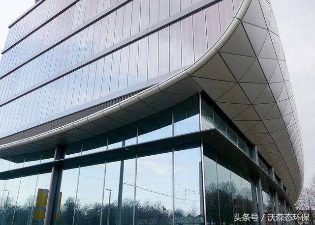 石材蜂窩鋁板在建筑幕墻應(yīng)用中的問(wèn)題剖析與設(shè)計(jì)安裝要旨